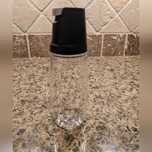 Tupperware 9149 Tilt-n-Serve 11oz dispenser oil vinegar clear acrylic easy pour